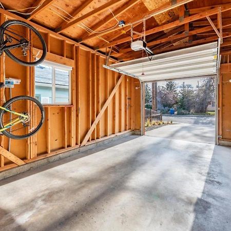 Mid Century Modern Boise-River Bungalow W/ Hot Tub المظهر الخارجي الصورة